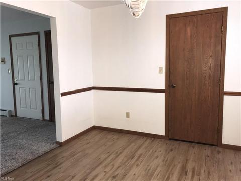 7357 Eisenhower Dr #6, Boardman, OH 44512 photo 16