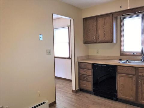 7357 Eisenhower Dr #6, Boardman, OH 44512 photo 23