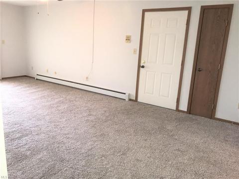7357 Eisenhower Dr #6, Boardman, OH 44512 photo 6