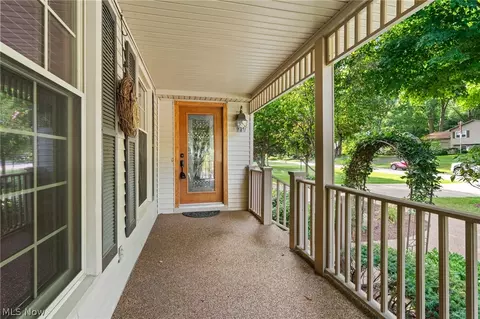 1443 Turnberry Dr, Boardman, OH 44512 photo 4