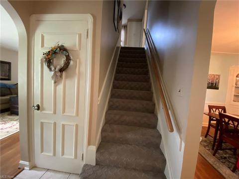 180 Wolcott Dr, Youngstown, OH 44512 photo 10