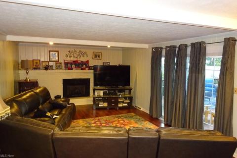 3967 Steven Dr, Seven Hills, OH 44131 photo 8