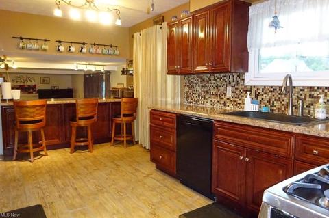 3967 Steven Dr, Seven Hills, OH 44131 photo 11