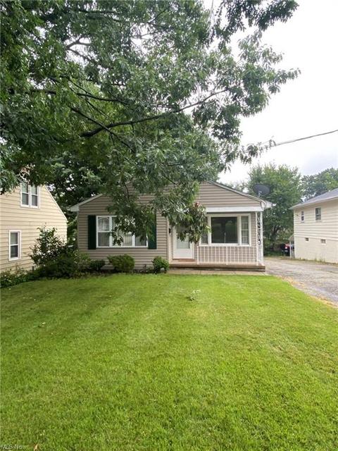 92 E Dresden Ave, Akron, OH 44301 photo 1