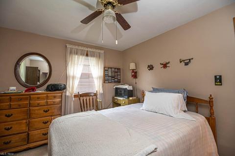 610 Como St, Struthers, OH 44471 photo 15