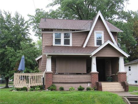 907 Peerless Ave, Akron, OH 44320 photo 1