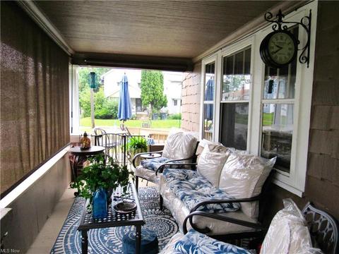 907 Peerless Ave, Akron, OH 44320 photo 3