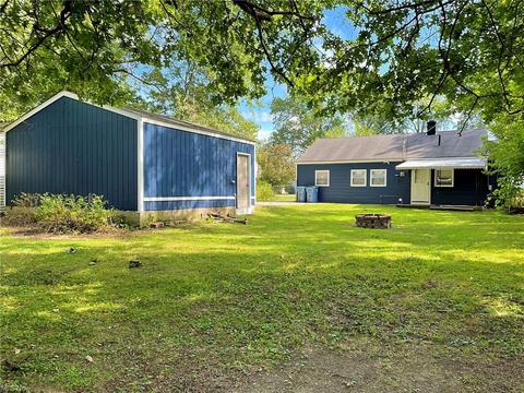 2477 E 41st St, Lorain, OH 44055 photo 19