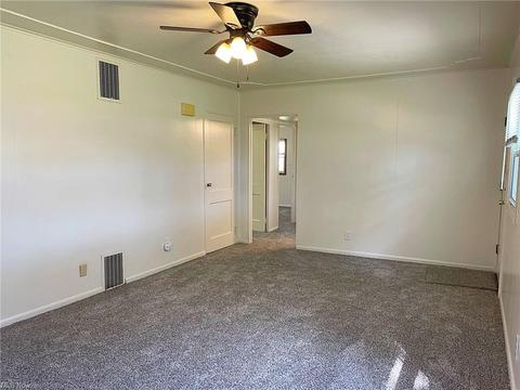 2477 E 41st St, Lorain, OH 44055 photo 8
