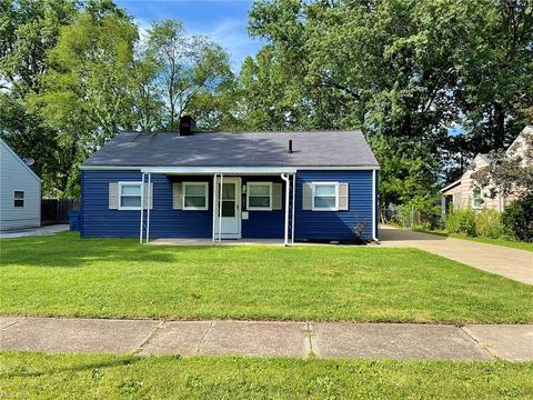 2477 E 41st St, Lorain, OH 44055 photo 2