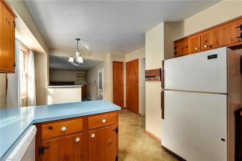 135 Brookvalley Dr, Elyria, OH 44035 photo 10
