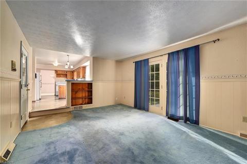 135 Brookvalley Dr, Elyria, OH 44035 photo 18