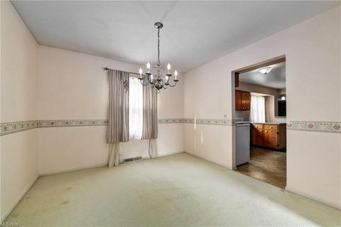 135 Brookvalley Dr, Elyria, OH 44035 photo 19