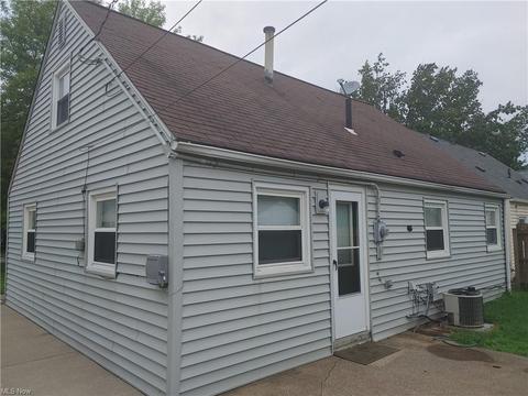809 Euclid Ave, Lorain, OH 44052 photo 4