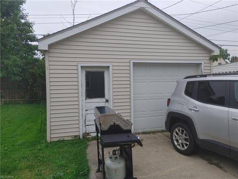 809 Euclid Ave, Lorain, OH 44052 photo 5