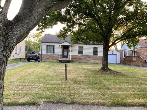 3950 Risher Rd, Youngstown, OH 44511 photo 1