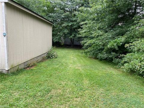 3950 Risher Rd, Youngstown, OH 44511 photo 14
