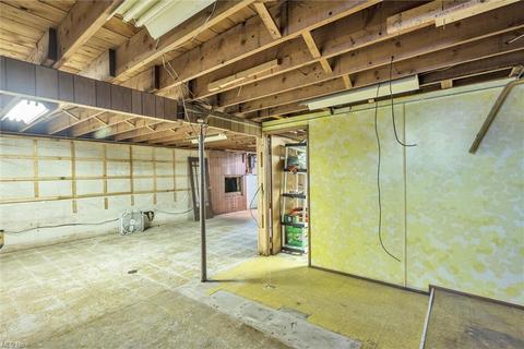 6381 Green Rd, Ashtabula, OH 44004 photo 25