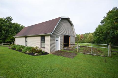 7025 Ledge Rd, Thompson, OH 44086 photo 9