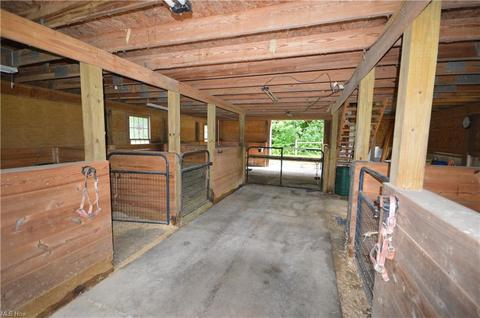 7025 Ledge Rd, Thompson, OH 44086 photo 7