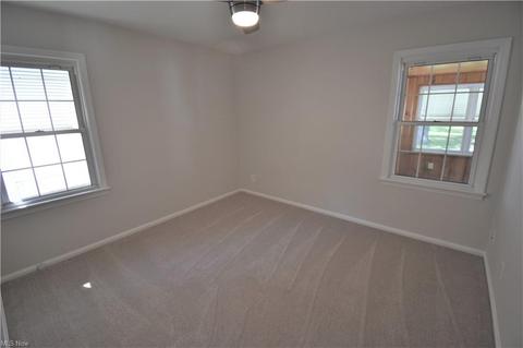 448 E 275 St, Euclid, OH 44132 photo 14