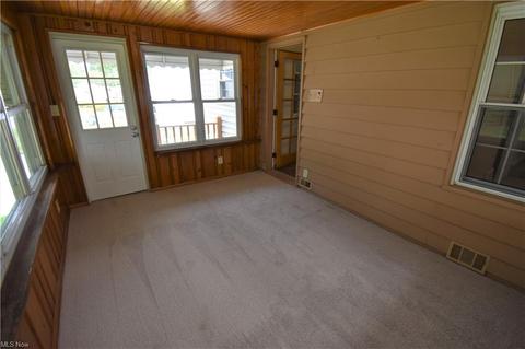 448 E 275 St, Euclid, OH 44132 photo 27