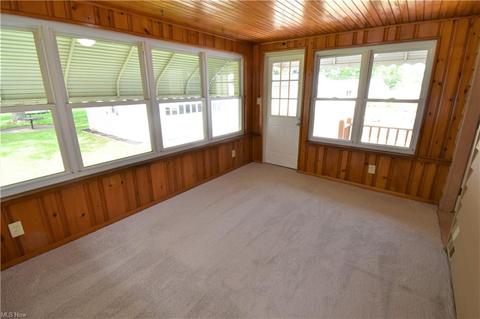 448 E 275 St, Euclid, OH 44132 photo 26
