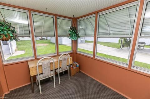 7213 Greenleaf Ave, Parma, OH 44130 photo 35