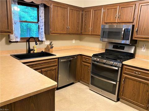 3475 Pasadena Dr, Seven Hills, OH 44131 photo 6