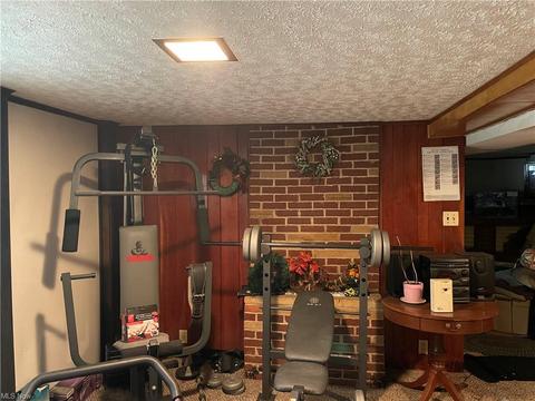 224 E Summit St, Alliance, OH 44601 photo 12