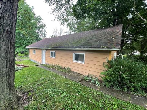 224 E Summit St, Alliance, OH 44601 photo 5