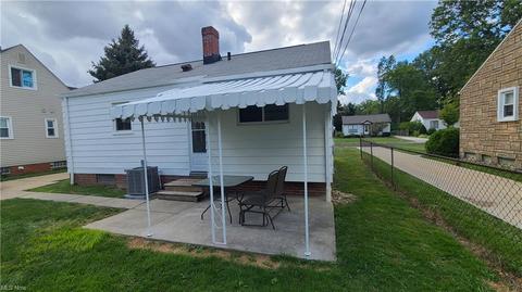 751 E 258th St, Euclid, OH 44132 photo 23