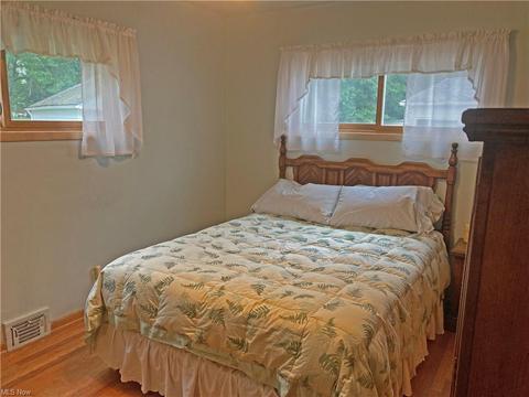 373 E 280th St, Euclid, OH 44132 photo 12