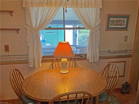 373 E 280th St, Euclid, OH 44132 photo 6