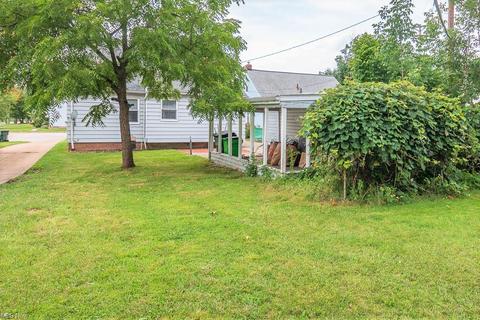 709 E 249th St, Euclid, OH 44123 photo 22