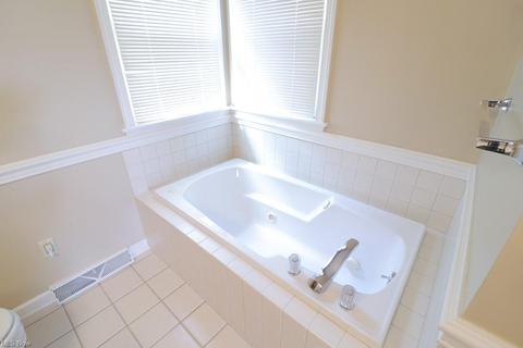 5811 Cherrywood Dr, Boardman, OH 44512 photo 19