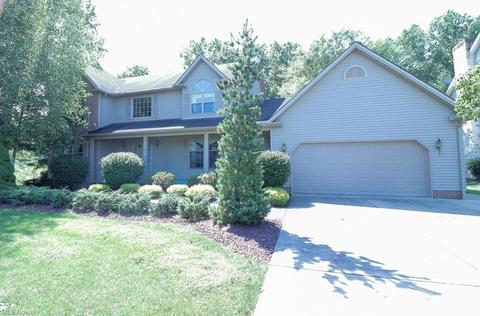 5811 Cherrywood Dr, Boardman, OH 44512 photo 2