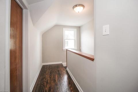 8115 Covington Ave, Parma, OH 44129 photo 22