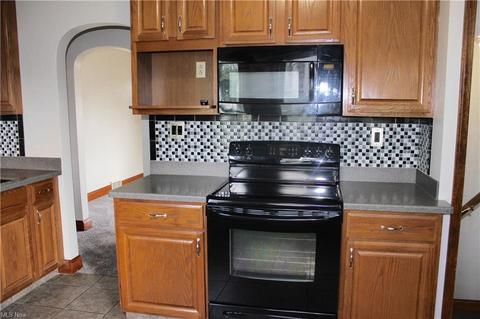 4440 Emma Pl NW, Canton, OH 44708 photo 16
