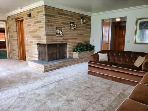 3801 Eaton Rd NW, Canton, OH 44708 photo 2