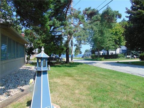 1028 Beachview Rd, Willoughby, OH 44094 photo 23