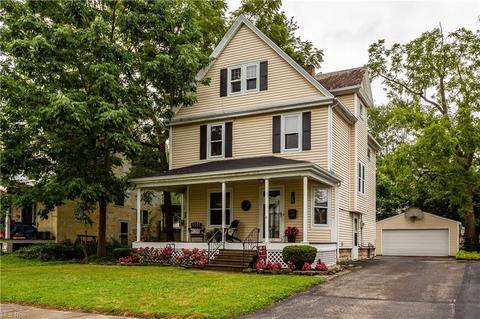 129 Harvard Ave, Elyria, OH 44035 photo 2