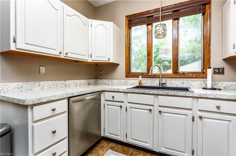 129 Harvard Ave, Elyria, OH 44035 photo 16