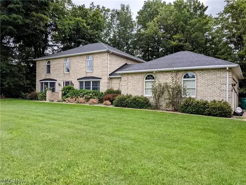 4118 Carpenter Rd, Ashtabula, OH 44004 photo 1