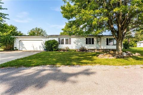 39 Anglers Ln, Lagrange, OH 44050 photo 1