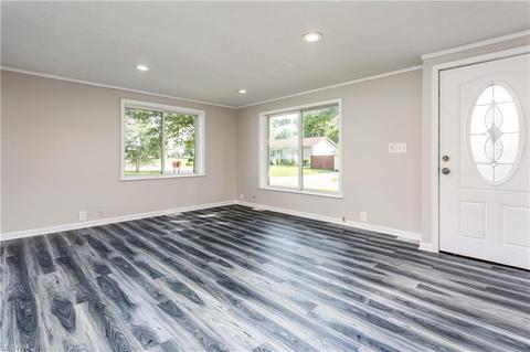 39 Anglers Ln, Lagrange, OH 44050 photo 4