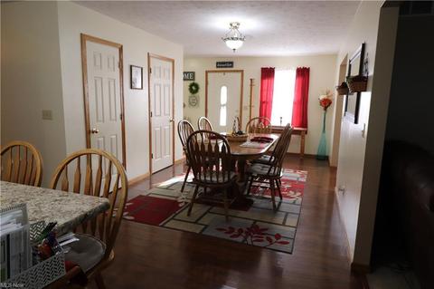 5375 Savannah Dr, Ashtabula, OH 44004 photo 3