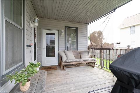 2924 William St NE, Canton, OH 44721 photo 3