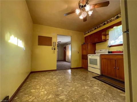 1810 Allen Ave, Ashtabula, OH 44004 photo 6