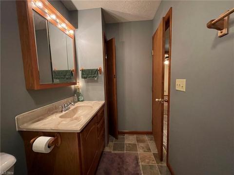 1810 Allen Ave, Ashtabula, OH 44004 photo 14